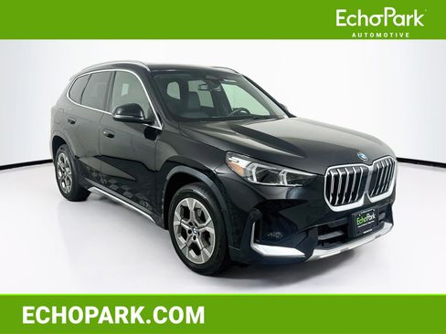 Used 2025 BMW X1 xDrive28i AWD/4WD image 1
