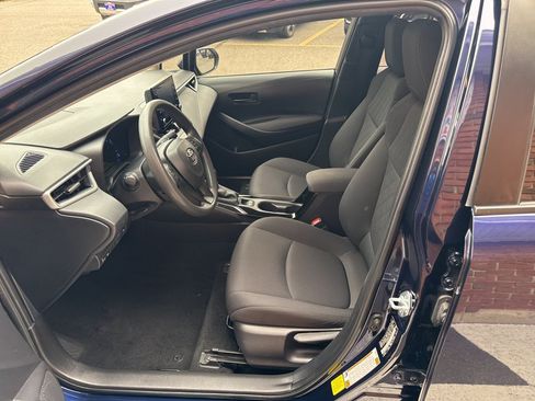 Used 2022 Toyota Corolla LE FWD image 16