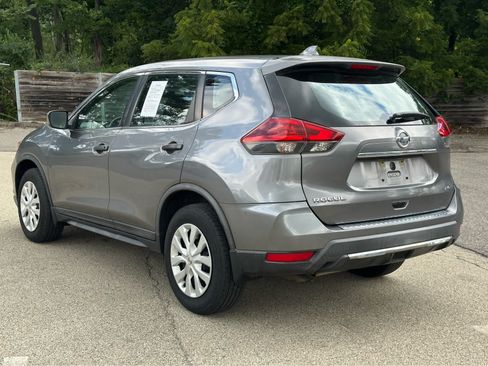 Used 2018 Nissan Rogue S AWD/4WD image 5