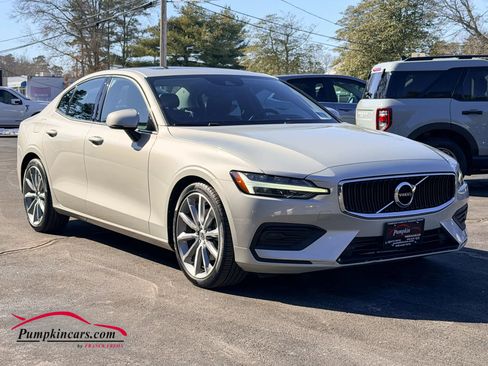 Used 2020 Volvo S60 T5 Momentum image 36
