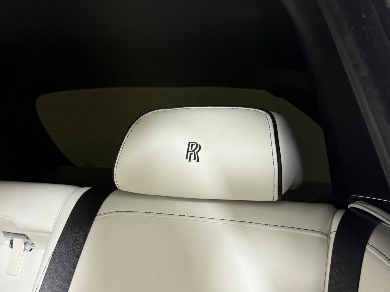 Used 2022 Rolls-Royce Cullinan w/ Cullinan Package AWD/4WD image 26