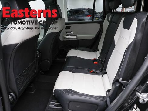 Used 2022 Mercedes-Benz GLB 250 4MATIC w/ AMG Line image 21