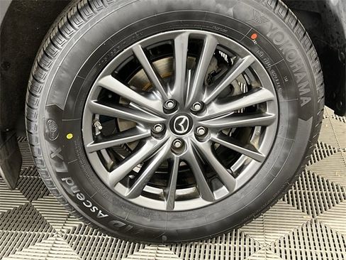 Used 2020 MAZDA CX-5 Touring image 17