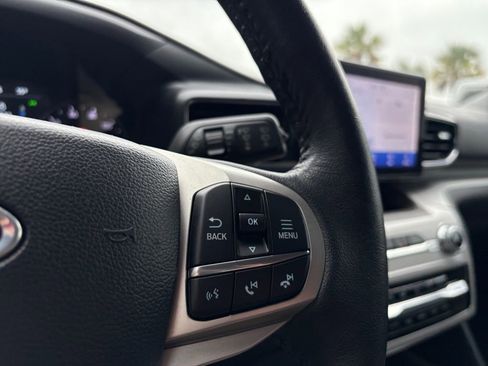 Used 2023 Ford Explorer XLT w/ Equipment Group 202A image 18