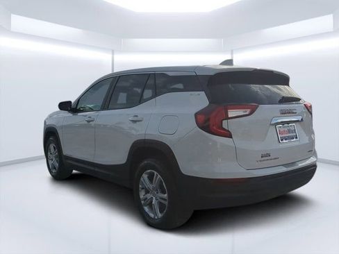 Used 2024 GMC Terrain SLE AWD/4WD image 5