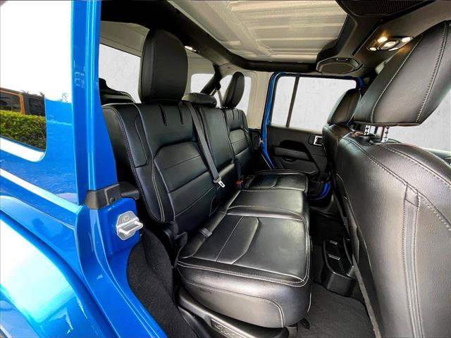 Used 2021 Jeep Wrangler Unlimited Sahara w/ Cold Weather Group AWD/4WD image 29