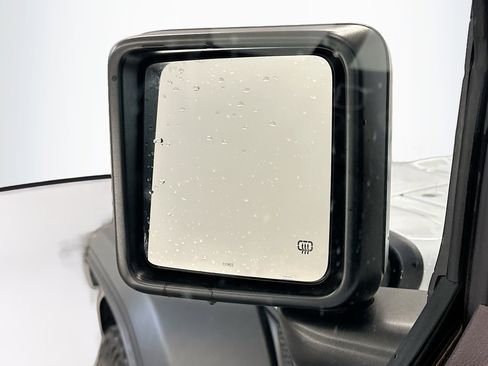 Used 2023 Jeep Wrangler Unlimited AWD/4WD image 16