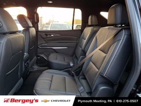 New 2026 Chevrolet Traverse High Country w/ LPO, Floor Liner Package image 5