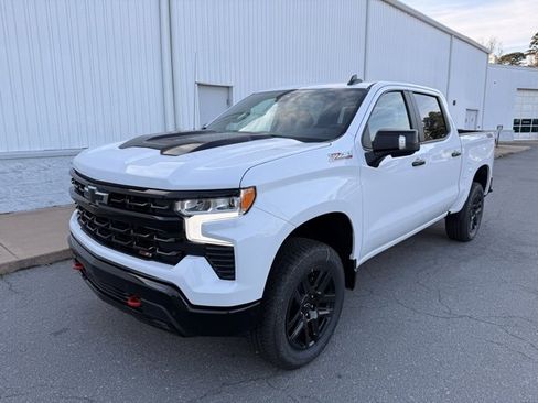 New 2026 Chevrolet Silverado 1500 LT Trail Boss w/ Safety Package image 9