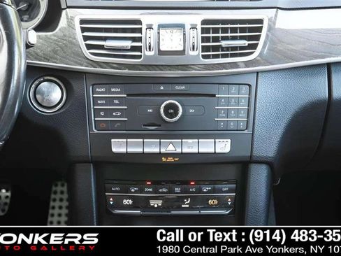 Used 2016 Mercedes-Benz E 350 4MATIC Wagon image 23
