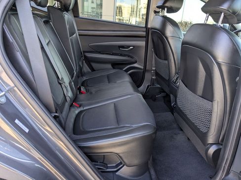 Certified 2025 Hyundai Tucson Limited image 31