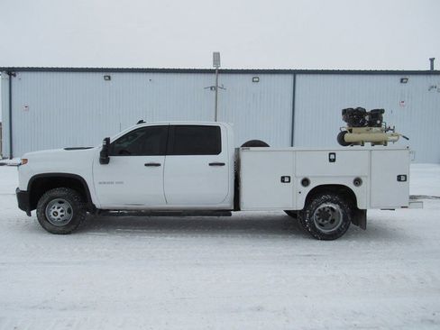 Used 2022 Chevrolet Silverado 3500 W/T w/ WT Convenience Package image 6