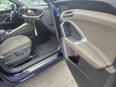 New 2025 Audi Q5 Premium AWD/4WD image 10