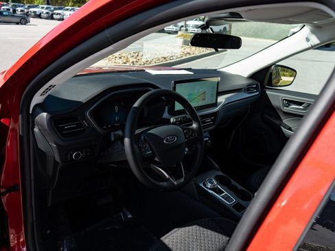 New 2026 Ford Escape Active w/ Tech Pack #1 FWD image 13