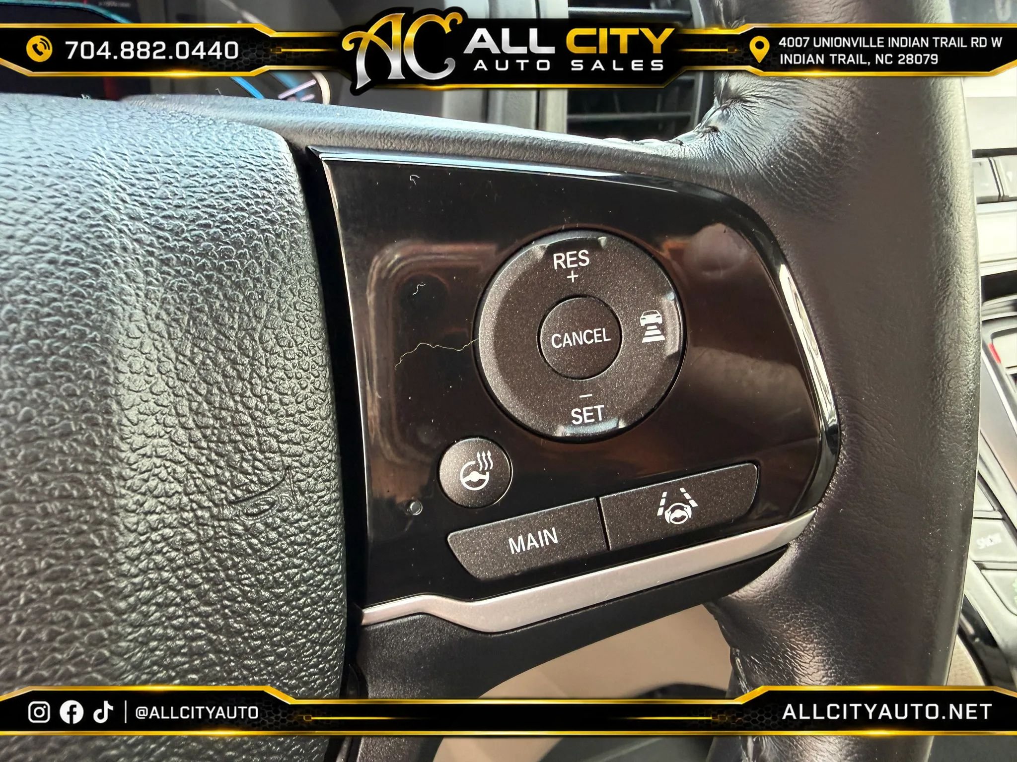 Used 2018 Honda Odyssey Elite image 40