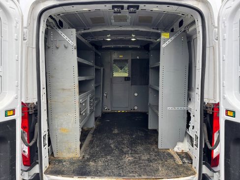 Used 2017 Ford Transit 150 130 Medium Roof image 16