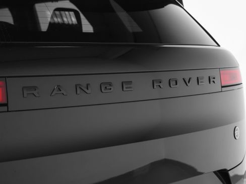 Used 2025 Land Rover Range Rover Sport SV Edition Two AWD/4WD image 26