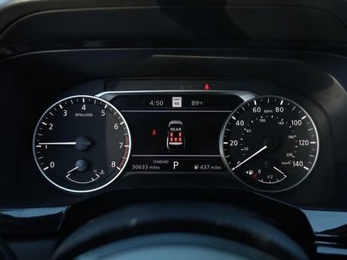 Certified 2025 Nissan Pathfinder SL w/ SL Premium Package FWD image 14
