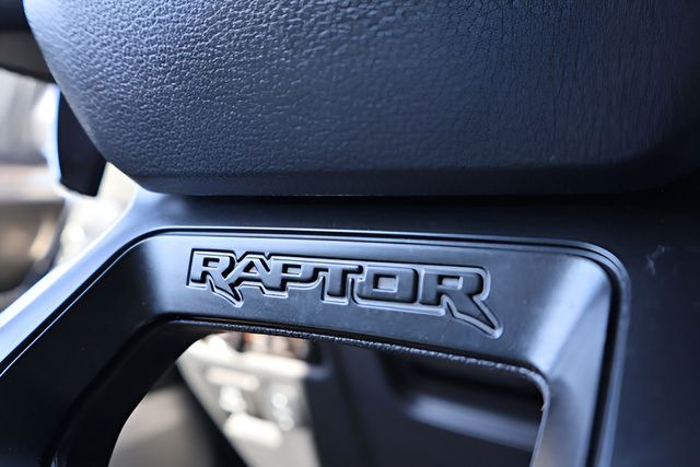Used 2025 Ford F150 Raptor AWD/4WD image 22