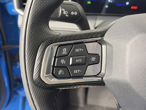 Used 2025 Ford Mustang GT Premium RWD image 27