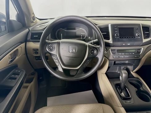Used 2017 Honda Ridgeline RTS image 22