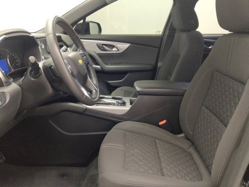 Used 2022 Chevrolet Blazer LT FWD image 17