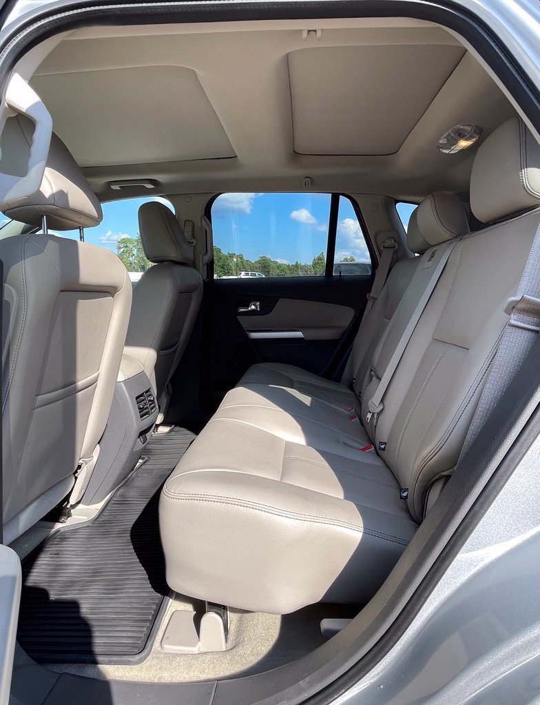 Used 2011 Ford Edge Limited w/ 301A Rapid Spec Order Code FWD image 32
