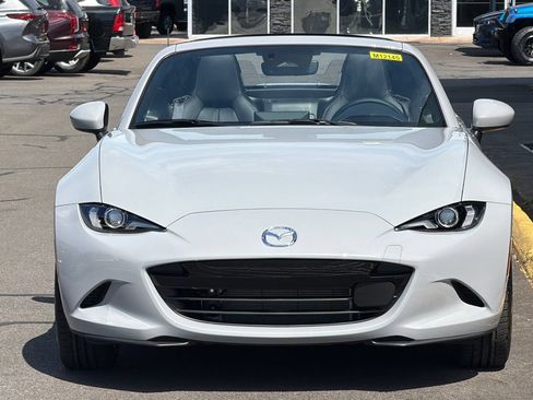 New 2026 MAZDA MX-5 Miata RF Grand Touring w/ Weather Package RWD image 9