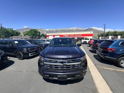Used 2023 Chevrolet Silverado 1500 Custom w/ LPO, Dark Essentials Package AWD/4WD image 9