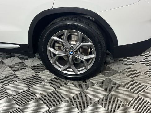 Used 2023 BMW X3 sDrive30i w/ Premium Package image 15