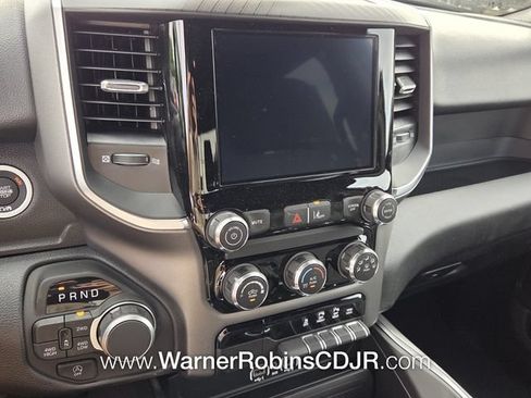 New 2026 RAM 1500 Express AWD/4WD image 19