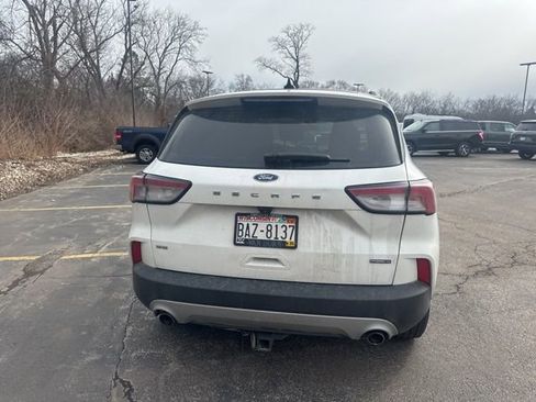 Used 2020 Ford Escape SE Sport image 10