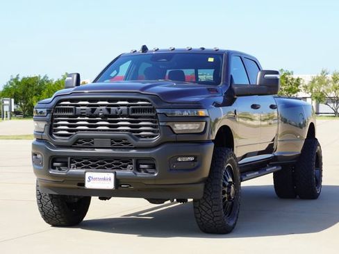 Used 2025 RAM 3500 Tradesman AWD/4WD image 3
