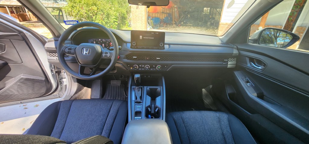 Used 2024 Honda Accord EX image 15