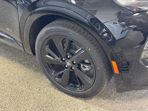 New 2026 Buick Envision Sport Touring image 4