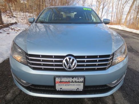 Used 2013 Volkswagen Passat 3.6 SEL Premium image 3