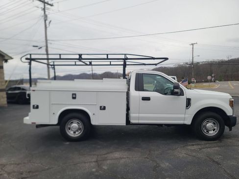 Used 2018 Ford F350 XL w/ Power Equipment Group image 10