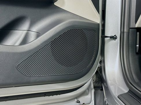 Certified 2025 Hyundai Tucson SEL image 18