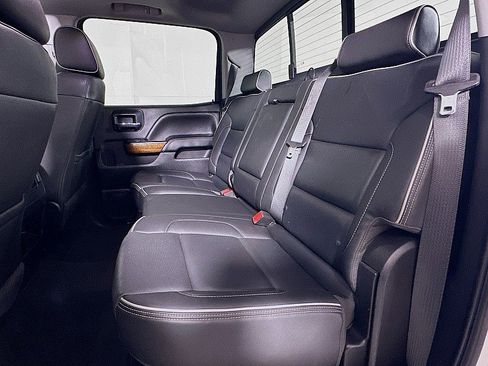 Used 2018 Chevrolet Silverado 1500 High Country AWD/4WD image 22