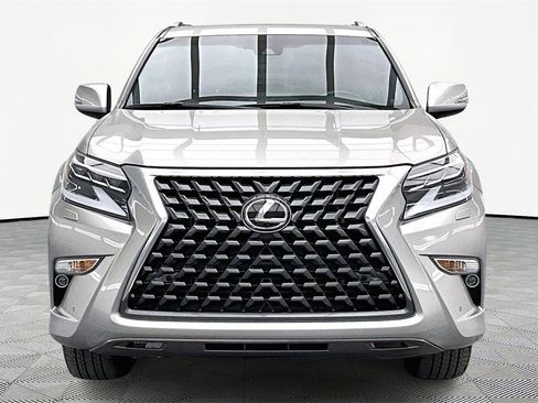 Used 2022 Lexus GX 460 Premium image 3