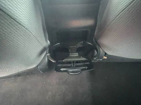 Used 2014 Toyota Corolla L image 29