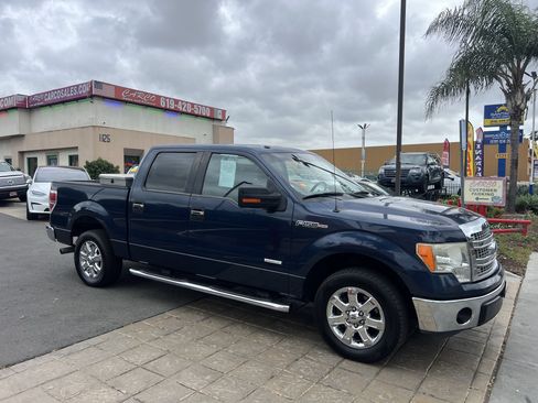 Used 2014 Ford F150 XLT w/ XLT Chrome Package image 12
