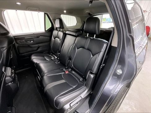 Used 2025 Honda Pilot EX-L image 19