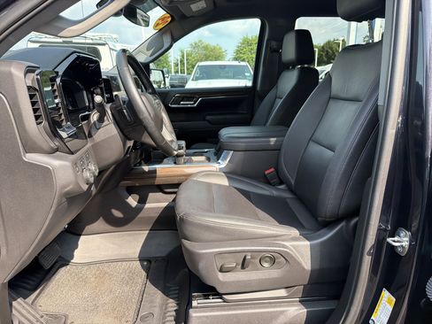 Used 2024 Chevrolet Silverado 1500 RST w/ All Star Edition Plus AWD/4WD image 16