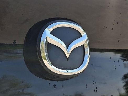 Used 2025 MAZDA MAZDA3 s FWD image 32
