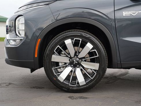 New 2026 Mitsubishi Outlander SE AWD/4WD image 11