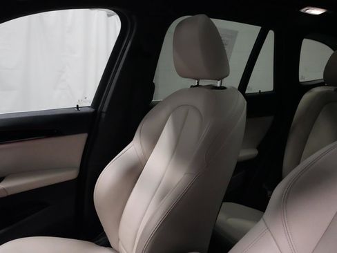 Used 2019 BMW X1 xDrive28i w/ Convenience Package image 20