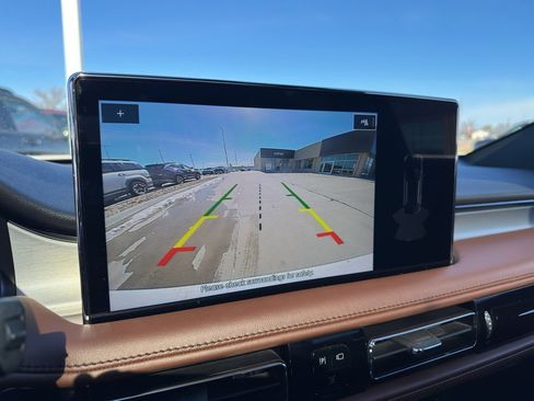 Used 2022 Lincoln Nautilus Reserve image 20