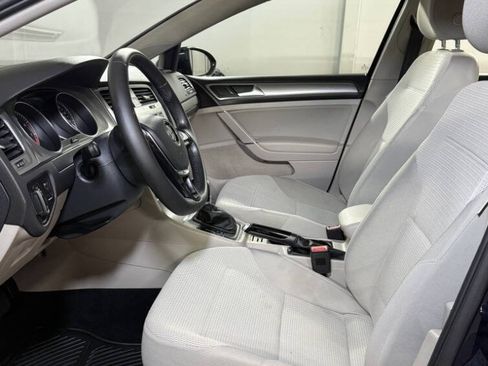 Used 2017 Volkswagen Golf S AWD/4WD image 9