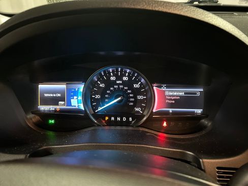 Used 2019 Ford Explorer XLT w/ Equipment Group 202A image 16